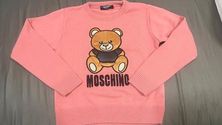 Svetrik moshino, 116