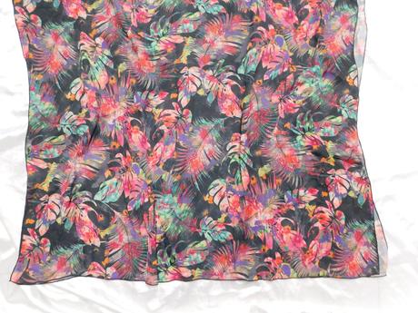 Kvalitna velmi pekna tunika, 