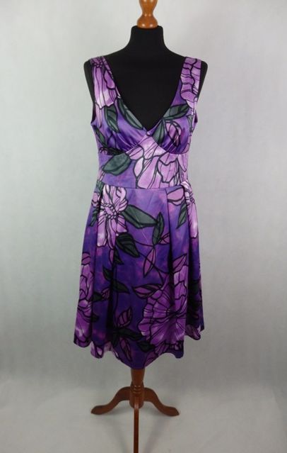 Kvalitné saténové šaty, orsay,38