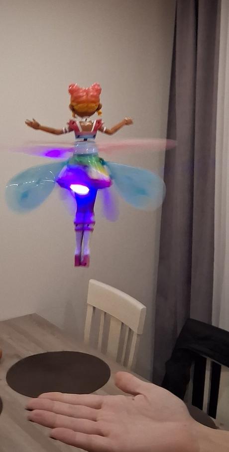 Lietajuca vila hatchimals original top stav, 