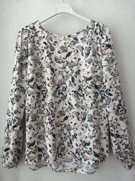 Pekná pohodlná blúzka, vero moda,38