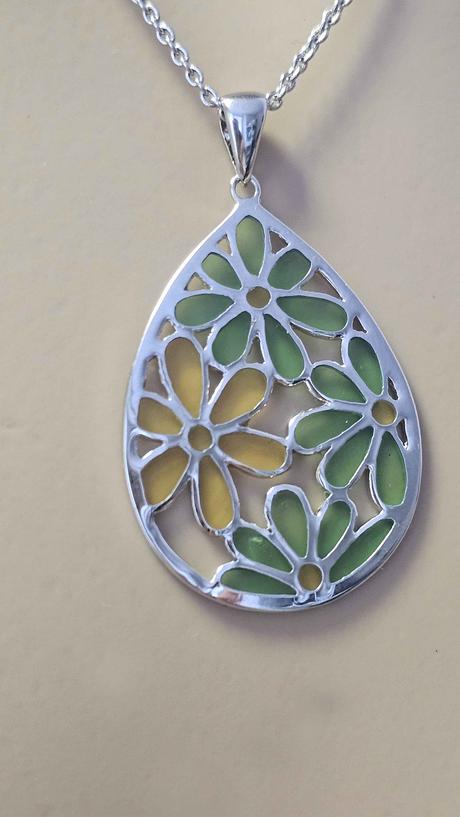 Náhrdelník s kvietkami, 