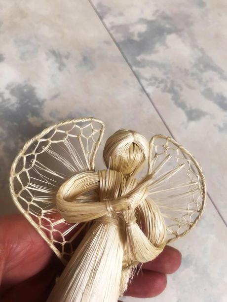 Naturálny anjel zo šúpolia, 