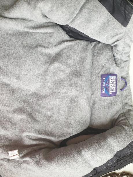 Vesta rebel, rebel,122