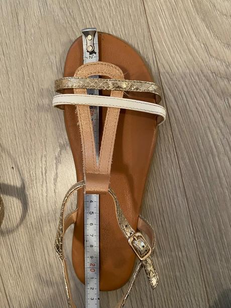 Sandálky vratane postovneho, deichmann,34