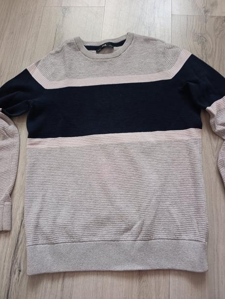 Pekný tenší sveter, c&a,152