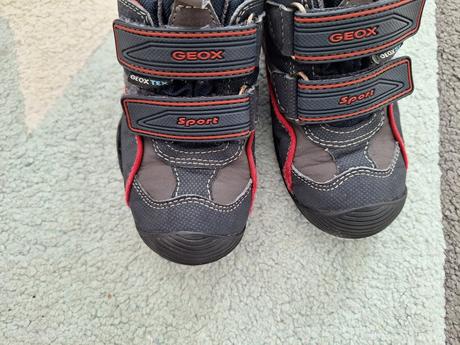 Prechodne topanky 26, geox,26