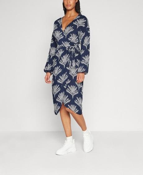 Dámske šaty vila, veľ. 36/s, s