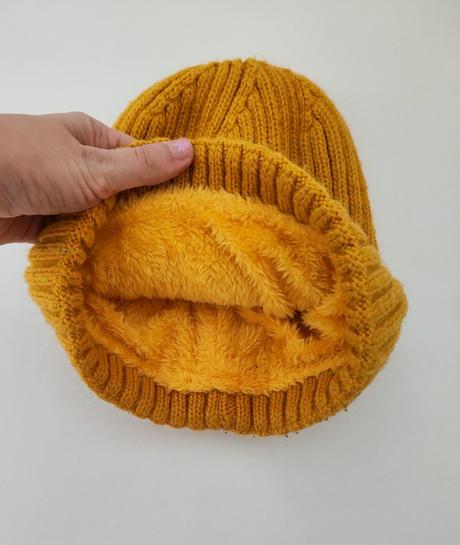 Teplá horčicová čiapka, 