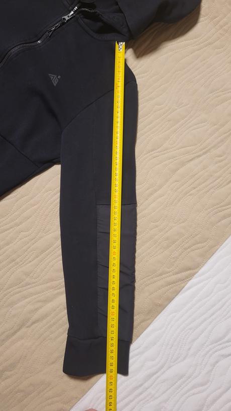 Mikina velk. 152, 152