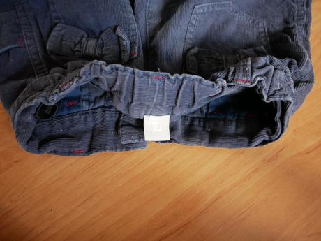 Menčestrové kraťasy, tu,98