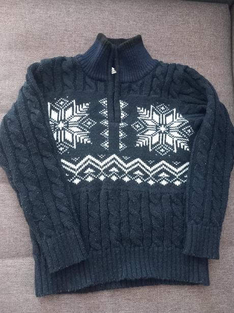 Teply vianočný sveter, 140