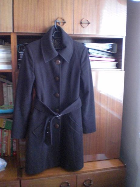 Krásny tmavohnedý kvalitný kabát na zimu veľ.38, 38