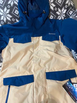 Nová nenosená vetrovka, l