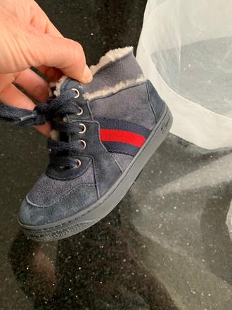 Gucci zimné topánky, 22