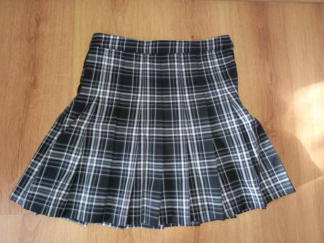 Karovana sukňa, h&m,158