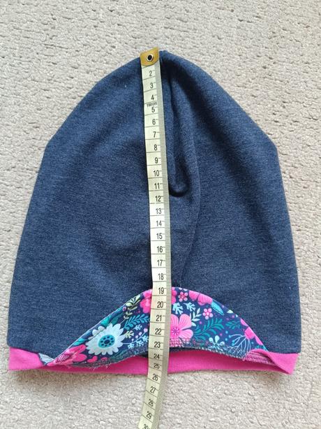 Unuo čiapka so šiltom, unuo,l