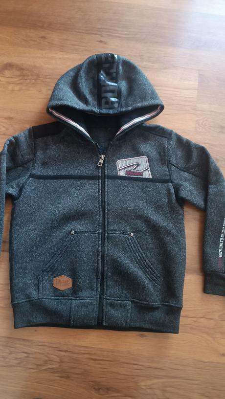 Teplejšie mikina, 134