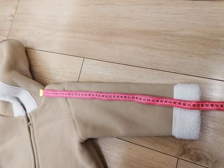 Úžasný kabátik, 104