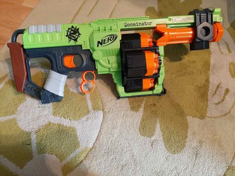 Nerf dominator, 