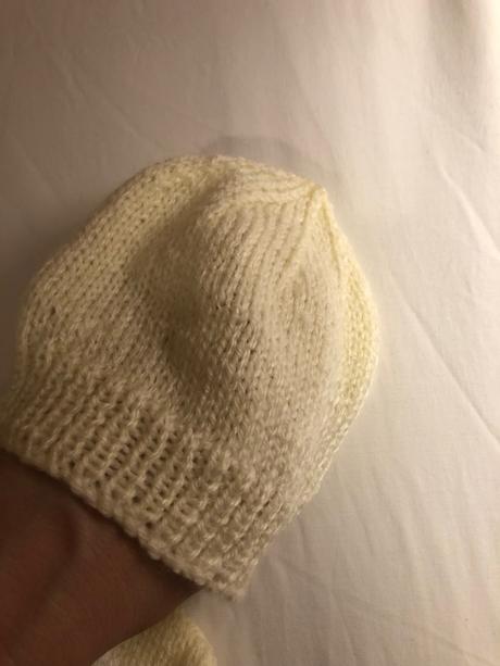 Svetrik s dvoma ciapockami, 56