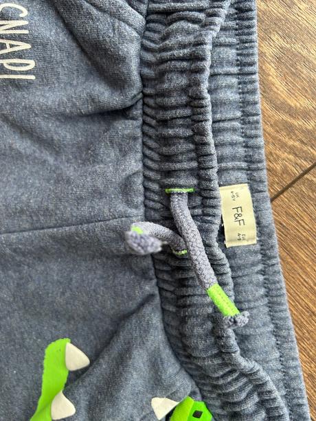 Kraťasy krokodíl, f&f,110