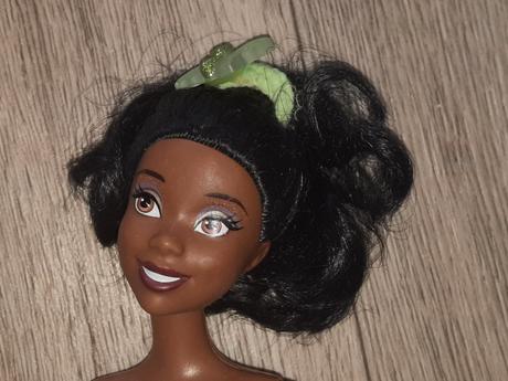 Barbie disney tiana mattel,