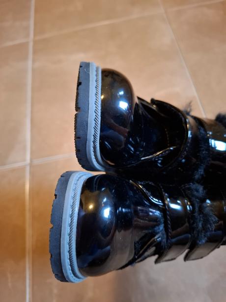 Čižmičky, deichmann,23