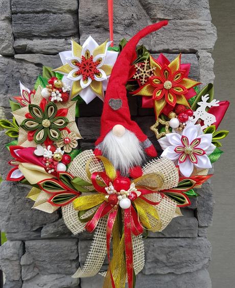 Vianočný vencek so škriatkom, 