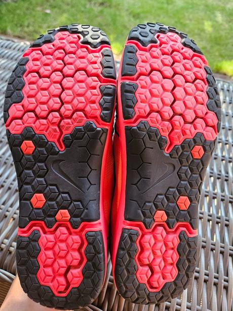 Nike training - tenisky v. 40,5, nike,40