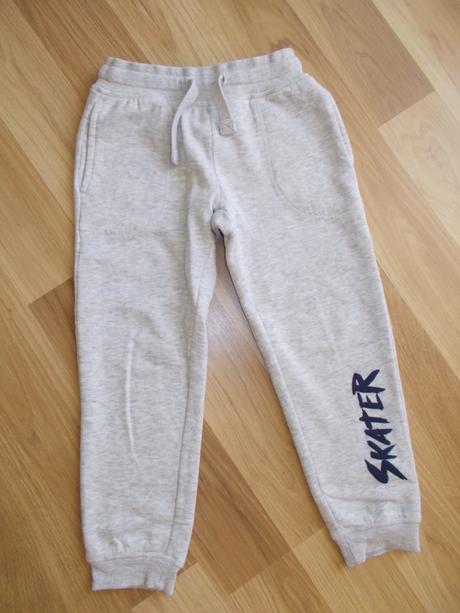 Chlapčenské tepláky, lupilu,116