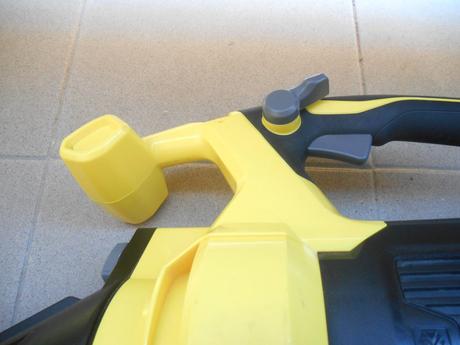 Fukár a vysávač lístia blv-200 battery, 