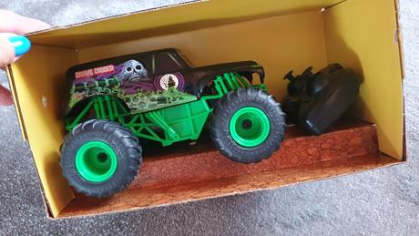 Monster jam grave digger,