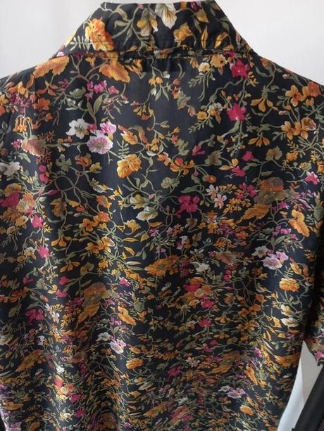 Hodvábna kvetinová košeľa m/l, m