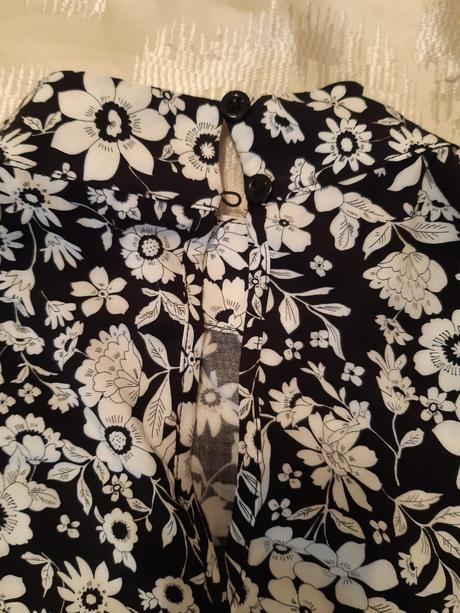 Blúzka cena s poštovným, reserved,36