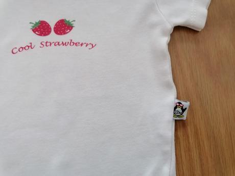 Body s jahodou na zadocku 74/80, 74