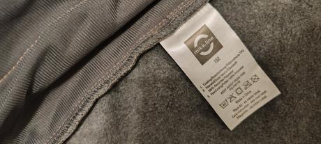 Prechodná bunda, 152