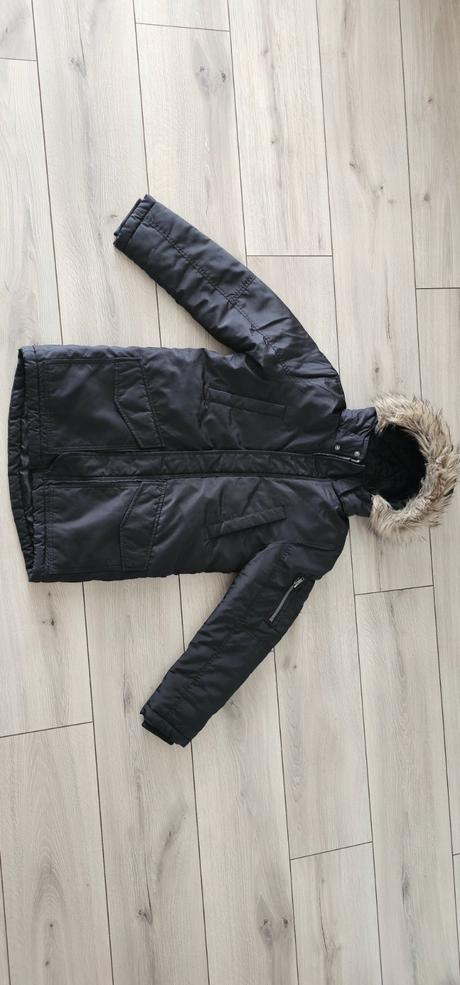 Vetrovka zn. hm v. 140, h&m,140