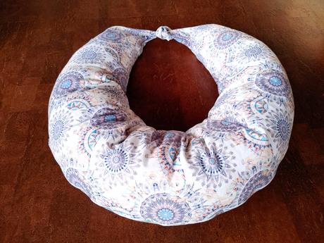 Vankúš na dojčenie, 