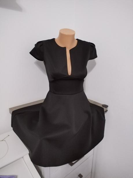 Nádherné šaty xs a s, s