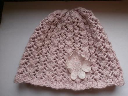 Hačkovaná čiapočka, 110