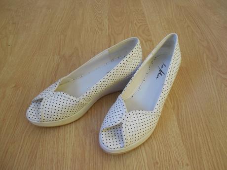 Plátené lodičky s otvorenou špicou, 36