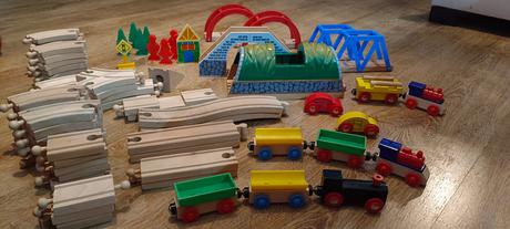 Drevená vláčiková zostava 76 ks, zn.carousel, 