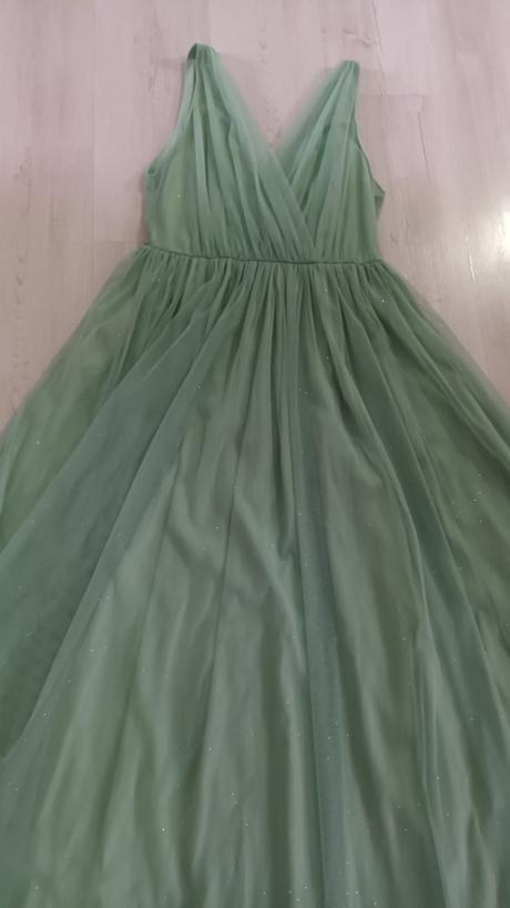 Spoločenské saty vymena nie, l