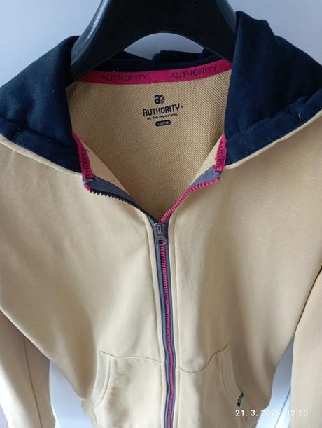 Mikina 152/158 (už s poštovným), authority,152