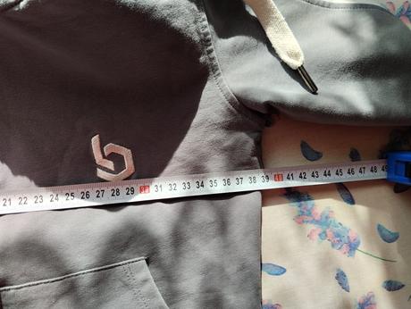 Kratka mikina beyond, xs