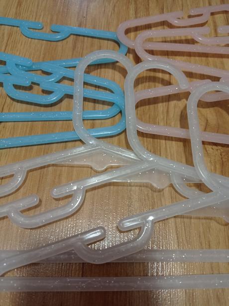 Vesiaky priesvitne s trblietkami,