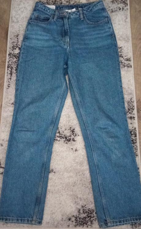 Balík jesenného oblečenia, s