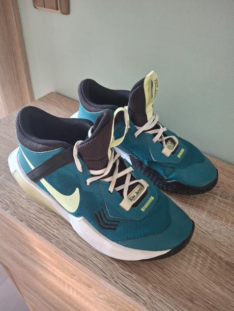 Tenisky na basketbal, nike,37