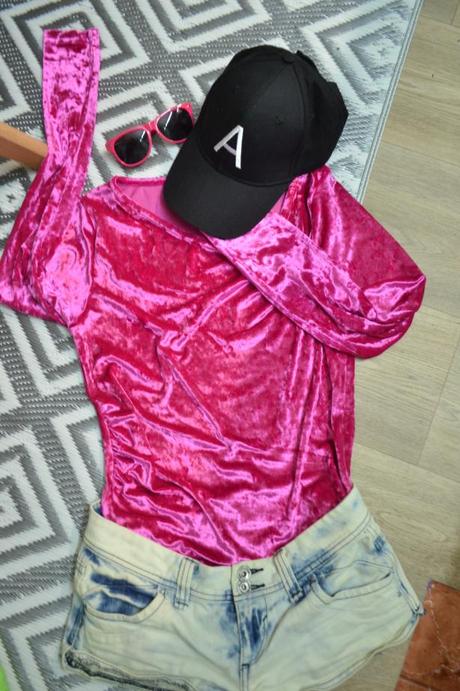 Elastické sexi body zamatové najtrendy s/m, m